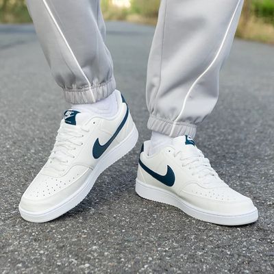 ڲNIKE ͿƷ  Court Vision װ׺пЬHQ4867-101 288Ԫ