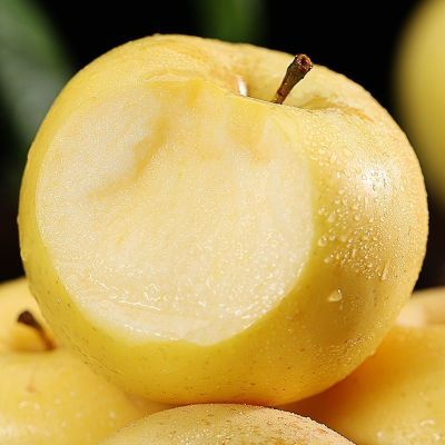 山东烟台奶油富士苹果富士水果脆甜多汁整箱产地直发新鲜大果