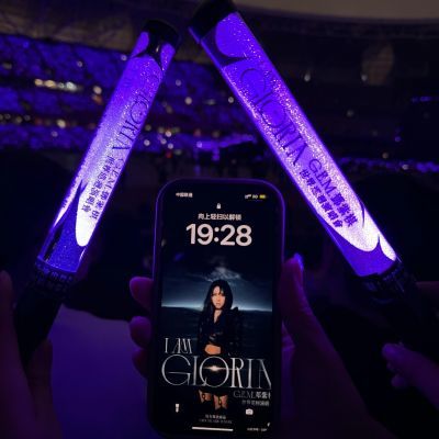 GEM邓紫棋巡回演唱会现场二代官方荧光棒应援棒可手动和场控变色