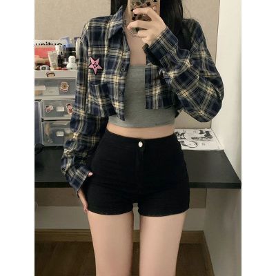 黑色高腰弹力牛仔短裤女2025春夏新款修身显瘦辣妹性感包臀热