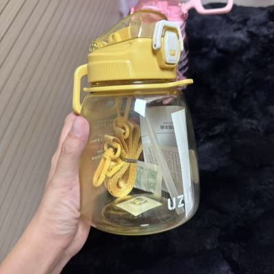 希乐UZU大容量水杯女生高颜值ins运动水壶耐热刻度大肚杯微