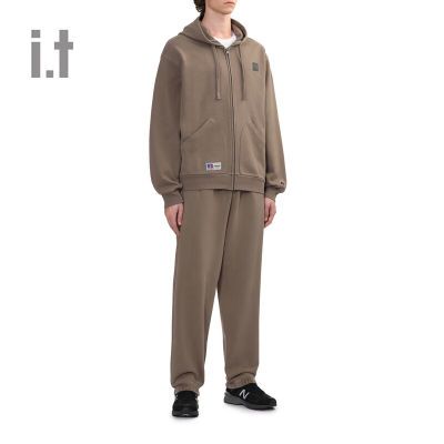 ڲ:CHOCOOLATE it װ˶＾мԼ302.4Ԫ