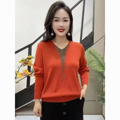 新款春秋季妈妈装针织毛衣女中老年宽松大码时尚显瘦打底衫上衣女