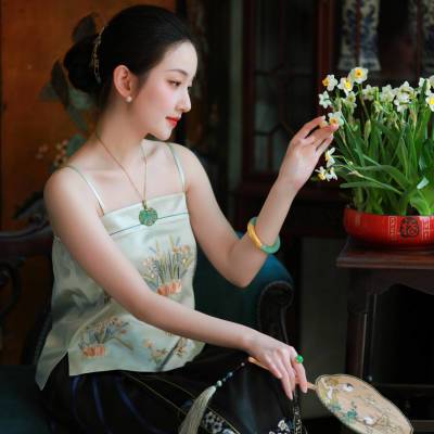 ���ڲ�������¶մ��حһ�Ƿ���ح��˿���廨��ɫ�����ٴ����¹����ڴ�Ů 593.3Ԫ