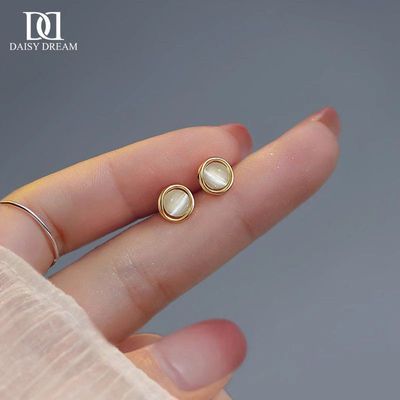 百亿补贴：S999纯银猫眼石耳钉女2025新款轻奢气质金色耳环养耳洞高级感耳饰 29.6元