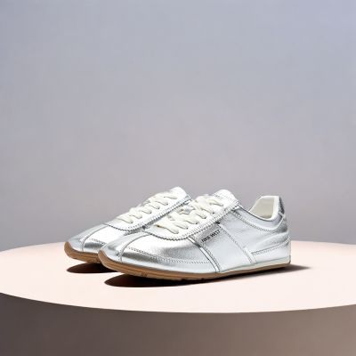 ڲNine West/2025¿ɫѵЬٴƽ˶Ь659Ԫ