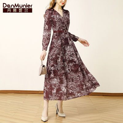 ���ڲ�������Ľ�ݶ���ʽ����ӡ������ȹŮ2025�����¿�v�������������ݳ�ȹ 385.2Ԫ