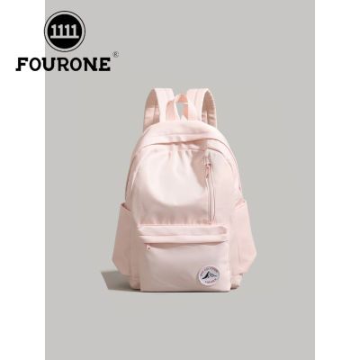 ڲFOUR ONEɫԼ˫Ůѧ㱳;а34.7Ԫ