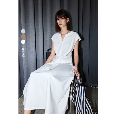 ���ڲ�����LILY2025�ļ���ƷV������������������С����������ݴ�ɫ����ȹ 186.2Ԫ