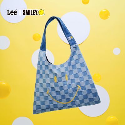 ڲLeeSmileyذͨЦŮͨڰٴ208Ԫ