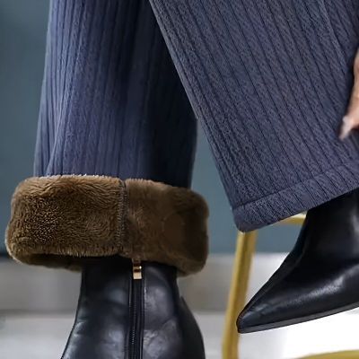 冬季长毛绒2025新款加绒加厚休闲妈妈加绒裤女士保暖窄版阔腿裤子