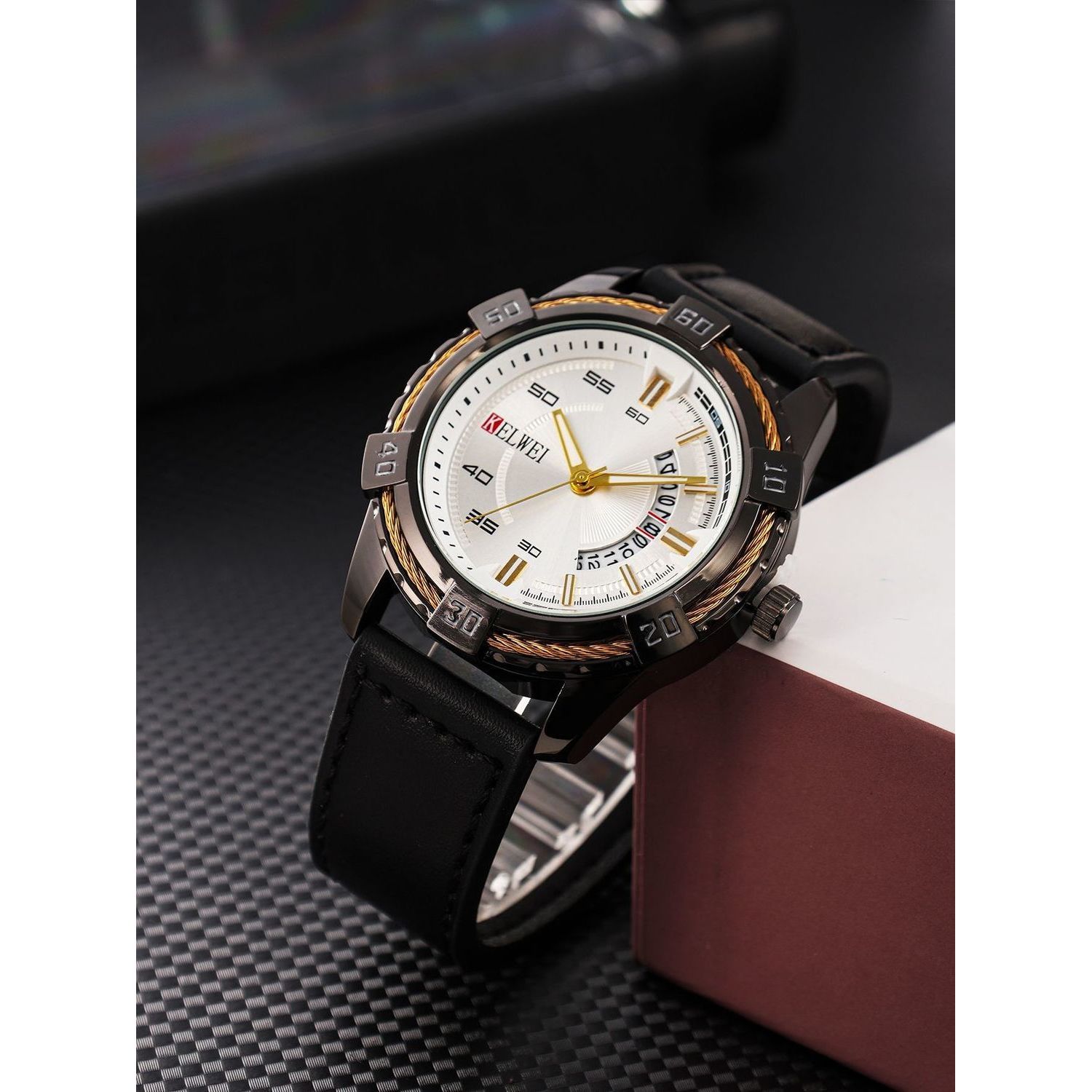 Kelwei Men's Quartz Watch Three-hand Calendar Luxury Wristwatch_voghion.com
