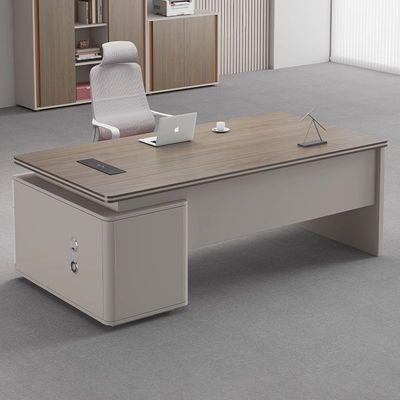 ���ڲ����������ϰ����칫������ϼ�Լ�ִ��ܲ����쵼���������̨�칫�Ҿ� 440Ԫ