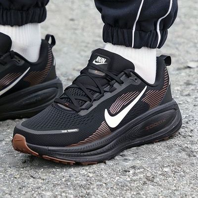 ڲNIKEͿļЬVOMERO 18㻺˶ܲЬIH4454-001571Ԫ