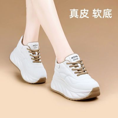 小白鞋女2026秋冬季新款轻便时尚百搭增高软底舒适运动休闲鞋优惠商品图片