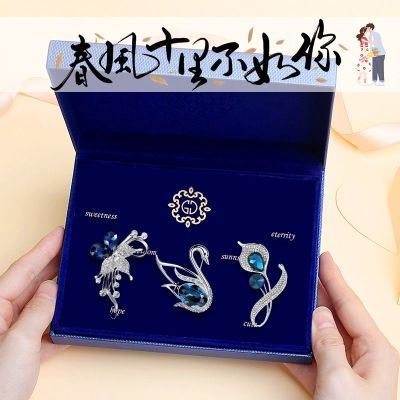 ���ڲ�����ɣ�����������������Ůʿ�ߵ����ʰٴ�����ػ��������������� 47.8Ԫ