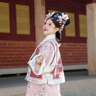 原创汉服清代印花古装清朝公主延吉服装马甲格格旗装两件套旅拍