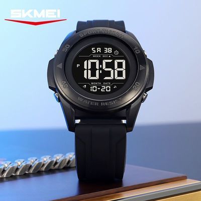 ���ڲ�����ʱ����ѧ���ֱ�Բ�̳����бر���ʱ����ӱ���Լ�����˶�����¿� 98.8Ԫ