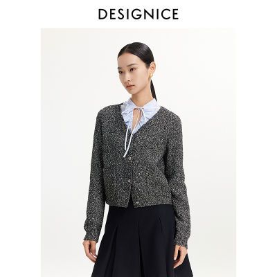 ���ڲ�����������˹2025�����¿�ǧ�������������ë����V�쳤��ë��֯��Ů 299Ԫ