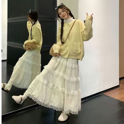 加绒法式秋冬温柔蕾丝蛋糕磨毛新款拼接小个子显瘦半身花边长裙