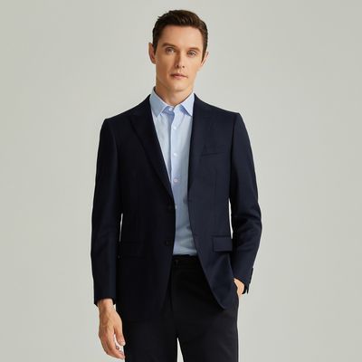 ���ڲ�����SATCHIɳ����װ��ʿ��װ�����¿�������װ���ͨ���������� 1135Ԫ