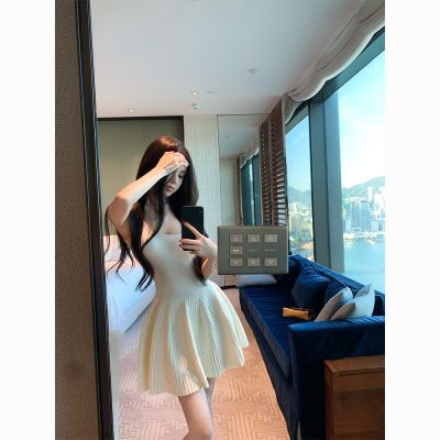 ���ڲ�����OKMASHOP С����������ȹŮ�ﶬ�ڴ���ȹ�߼�����������ȹ�� 99.9Ԫ