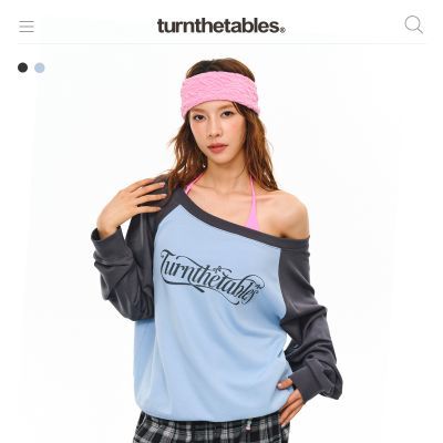 turnthetables浪漫手写字体印花一字肩卫衣美式辣妹斜肩长袖女