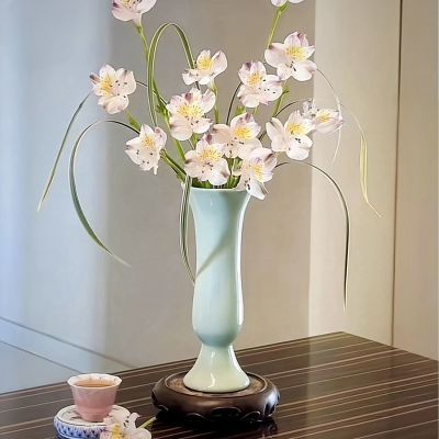景德镇陶瓷花瓶高级艺术新中式轻奢冰裂纹小酒杯现代水培微瑕花器
