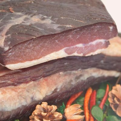 云南牛干巴回族清真美食土特产云南传统腊牛肉风干牛肉无添加低盐