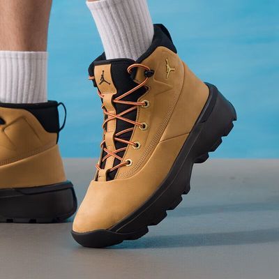 ڲٷƷNIKEͿӱѵ˶ЬHV4580-200 740Ԫ