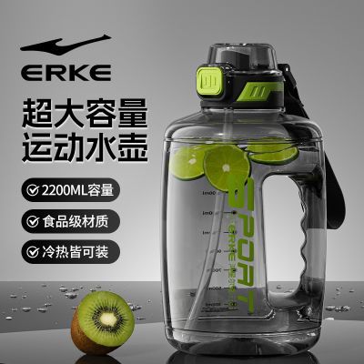 ���ڲ��������Ƕ����˶�ˮ����������Ů�����Я��ˤ����ˮ�����͸��¶ֶ�Ͱ 24.5Ԫ