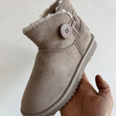 雪地靴冬季新款2025短筒保暖靴子加绒加厚防滑棉鞋