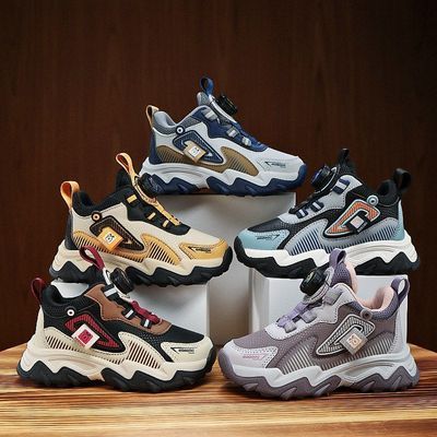 巴布豆童鞋儿童跑步鞋男童秋冬季防水皮面纽扣运动鞋中大童篮球鞋