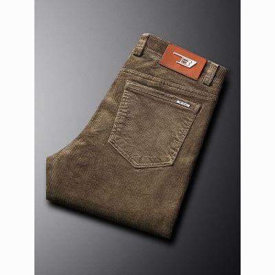 ���ڲ�����TONY JEANS�＾���п�߶���ʿ�������о��2025�¿�����ֱͲ���� 157.52Ԫ