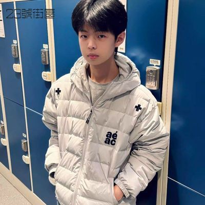 ���ڲ�����23�Ž�����������ʽ������ĸ�ڵ�������Ů�����ᱡ��ñ�ŹǷ����� 95.8Ԫ