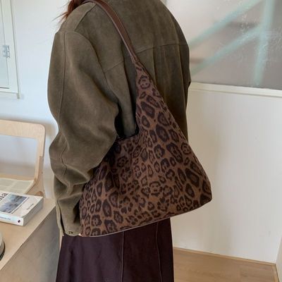 2025法式精致慵懒风托特包网红新款包包女士包包