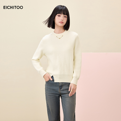 ���ڲ����������ü���ë��Ů������Լʱ�а�ɫ������֯�� 215Ԫ