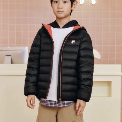 ���ڲ�����FILA��ֶ�ͯ�ᱡ���޷�����ñ������Ůͯ������ů��װK52B531901 354.9Ԫ