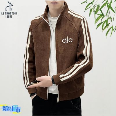 ���ڲ�����LE TROTTOIR��ʿ��������������ʱ�аٴ������걣ů���� 244Ԫ