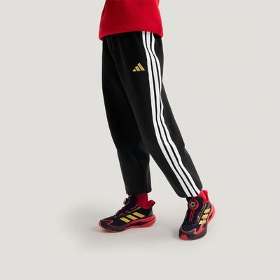 ���ڲ��������ϴ�˹��ͯ����26����������д�ͯ�����������˶����п�KV4476 246Ԫ