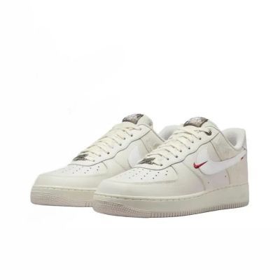 ���ڲ�����Nike Air Force 1�����޶����������ϵ����͸���Ͱ� IQ1119-011��12��30�շ��꡿ 998Ԫ