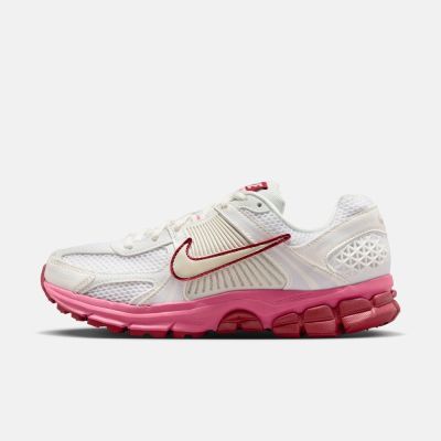 ���ڲ�������ƷNIKE�Ϳ�Ů��W NIKE ZOOM VOMERO 5�˶�����ЬFJ2028-108 642Ԫ