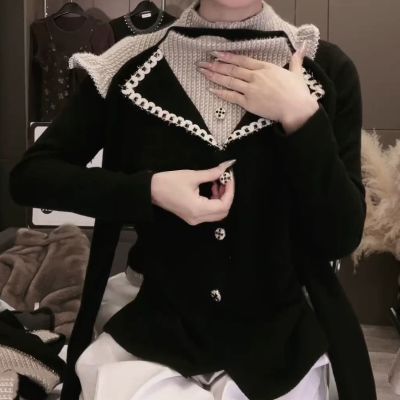 小香风重工纽扣拼接撞色假两件针织衫女冬季新款长袖百搭显瘦上衣