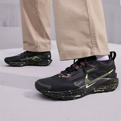 ���ڲ�����[NIKE]�Ϳ���Ь����TRAIL 5 GORE-TEX����Ь����ˮ�ܲ�ЬFQ0908-014 604Ԫ