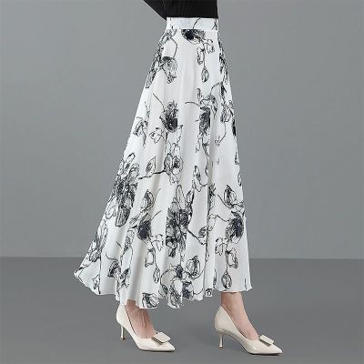 ���ڲ�����˿����2026��װ�¿�Ůʿʱ�д�ڳ���ײɫˮīӡ��ѩ�İ���ȹ 155Ԫ