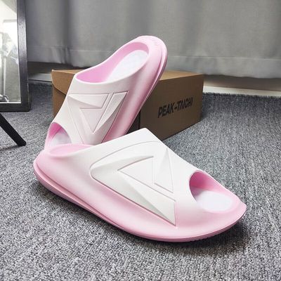 ���ڲ�����ƥ��̬��С���Ϸ�ɫ��Ь����ص�������������ɳ̲�˶���Ь 110Ԫ