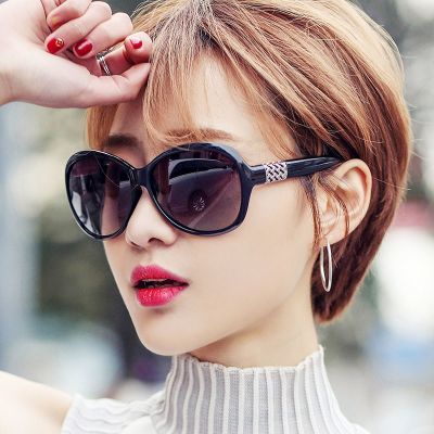 2026新款太阳镜男女明星网红时尚潮防紫外线眼镜方形大框情侣墨镜