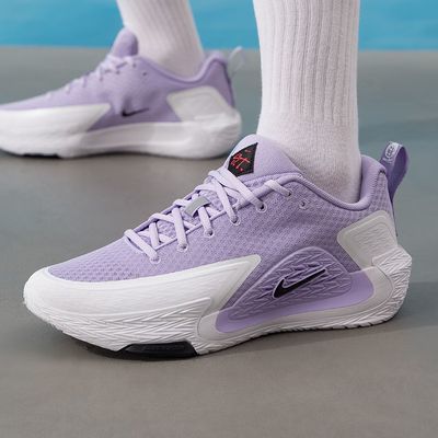 ���ڲ�����NIKE�Ϳ���Ь����ɫS.T. GLOW�¿��˶�Ьʵս����ЬII2284-500 351Ԫ