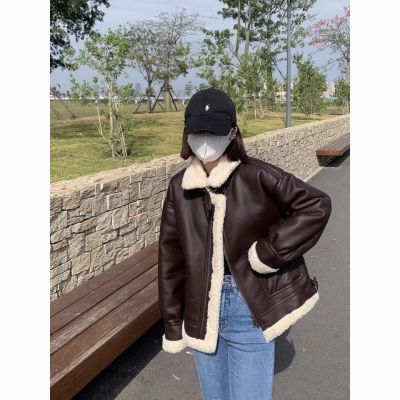 ���ڲ�����VEGA CHANG Ƥëһ������Ů �ﶬ������ɼӺ�ë��Ƥ�� ins�� 179.1Ԫ