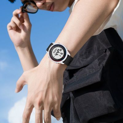 ���ڲ�������ʿ������ֱ��п�ѧ�����и��ж�ͯ�˶���Ӿ��ˮҹ������������ 192Ԫ